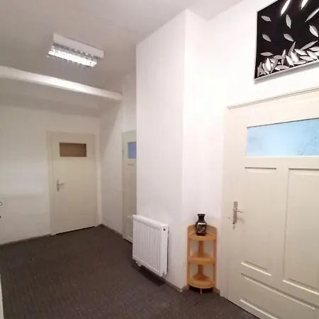 Nr 7 Ferien Mit Blick Auf Alte Ruinen אנברג - בוכהולץ